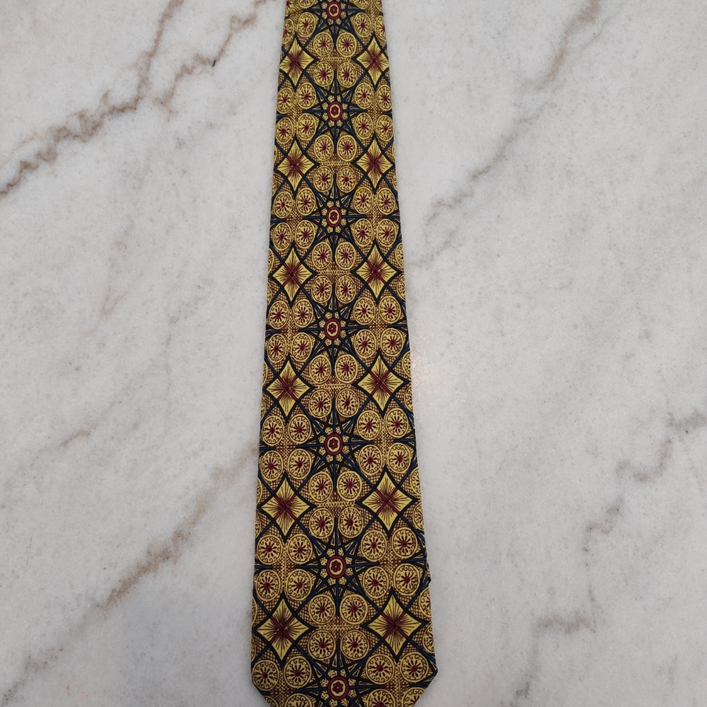 Vintage Brioni Black and Gold Geometric Medallion Silk Tie